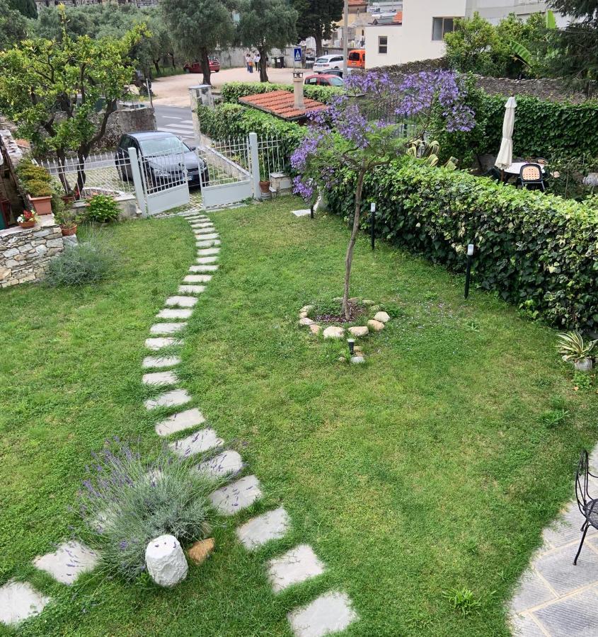 Апартаменти Antica Casa Nel Borgo П'єтразанта Екстер'єр фото